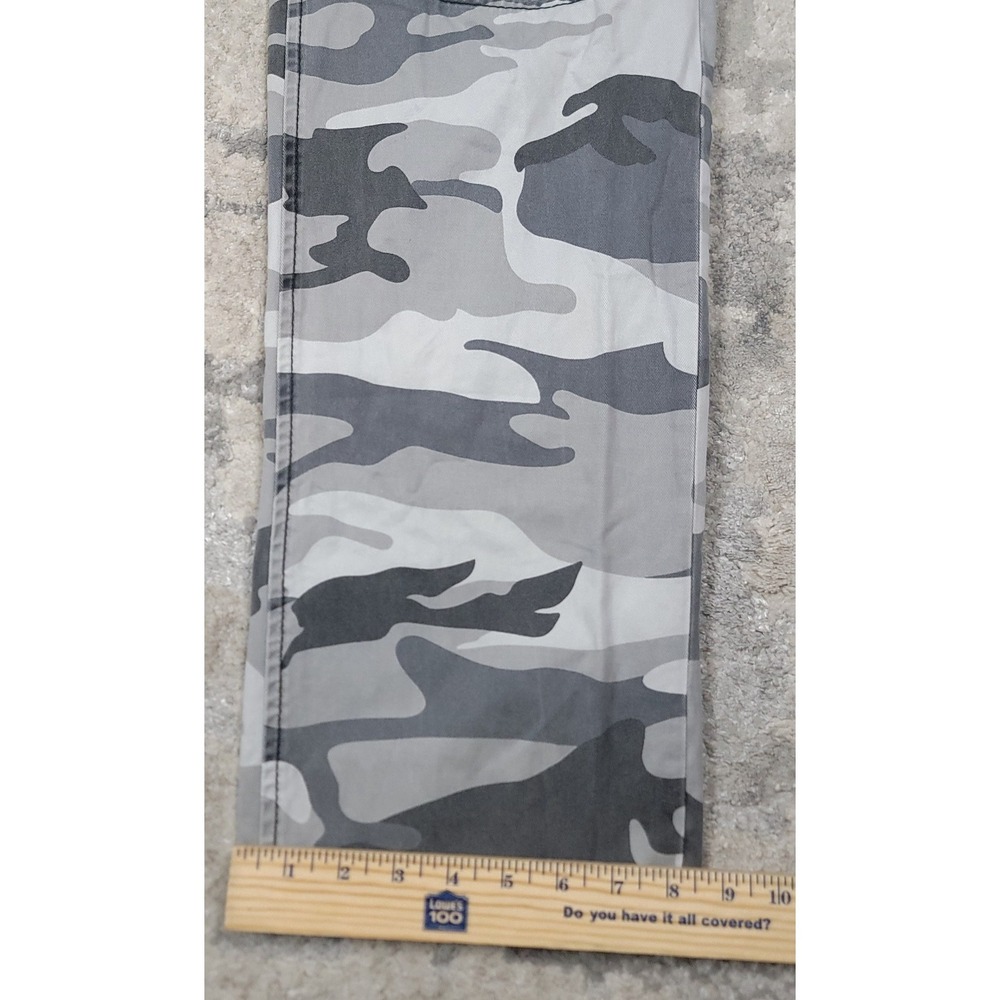 True Religion Mens Gray Camo Double Knee Straight Fit Stitching Pants Sz 40x33.5 - Picture 2 of 11